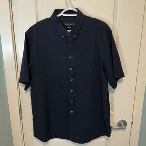 Outclass Men’s Short Sleeve Shirt